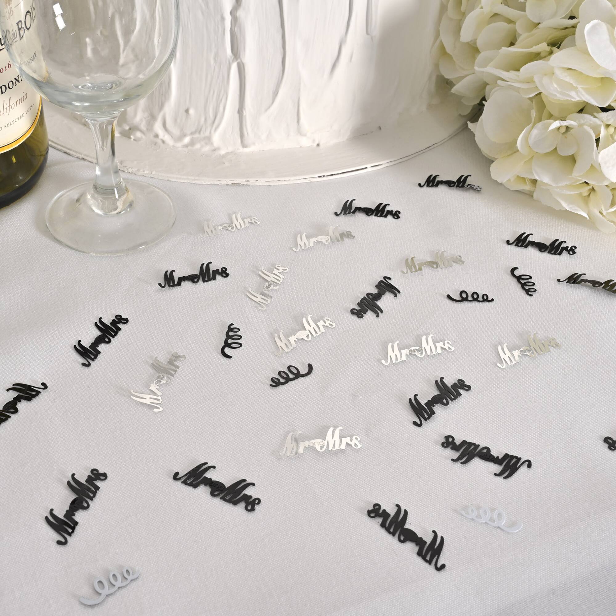Beistle 1/2oz. Mr & Mrs Confetti Packs, 3ct.
